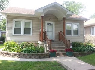 17954 Community St, Lansing, IL 60438