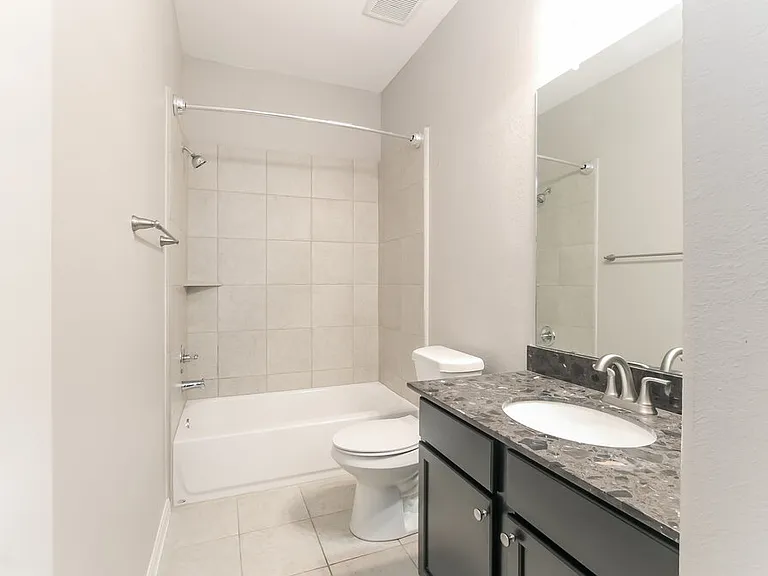 339 Sea Breeze Dr — Photo 19