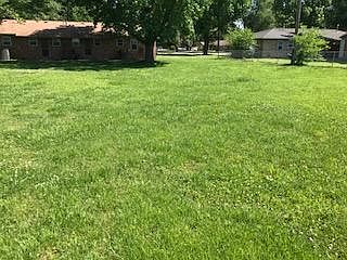 Huge back yard!