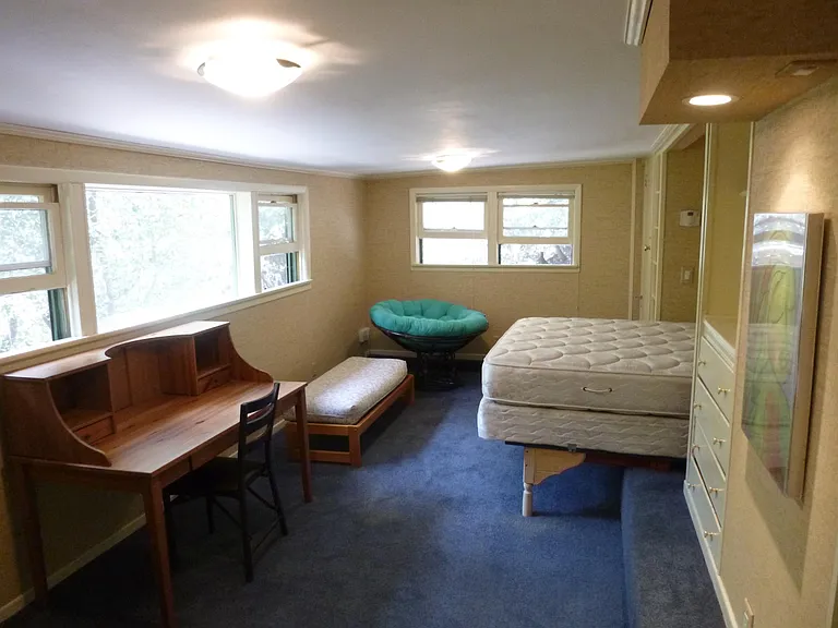 6746 Shaw Ave — Photo 4