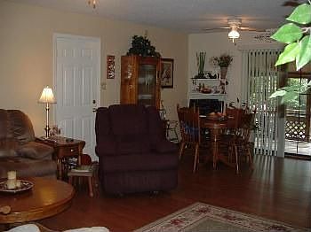2nd image of 161 Lutz Pl