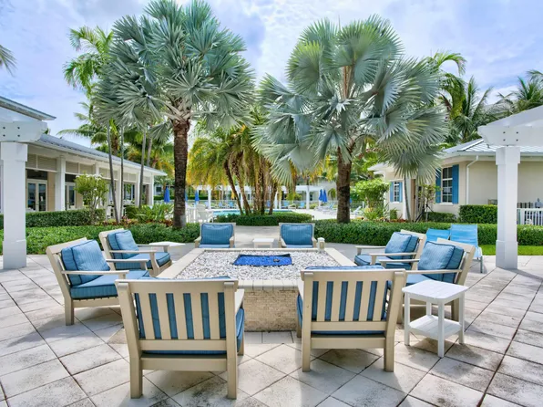 913 S Bay Colony Drive S #913, Juno Beach, FL 33408