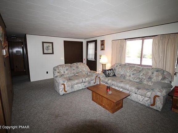 5th image of 615 Maxatawny Dr