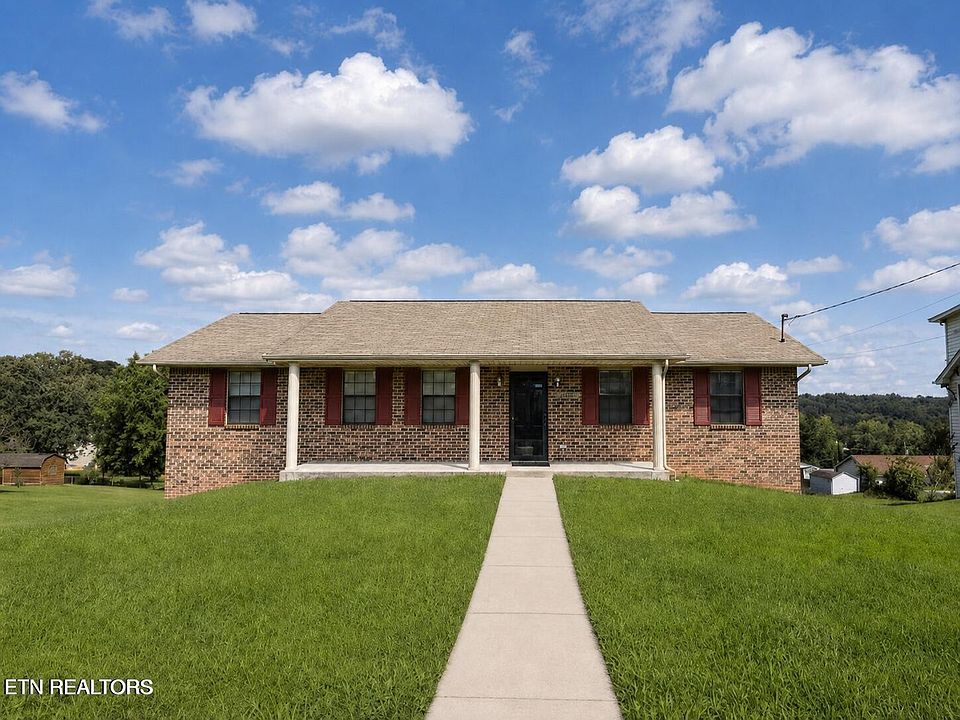 1st image of 1456 Cattlemans Dr