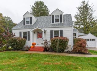 365 W Britannia St, Taunton, MA 02780