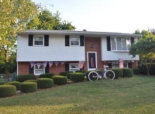 924 Kochenderfer Rd, Lebanon, PA 17046