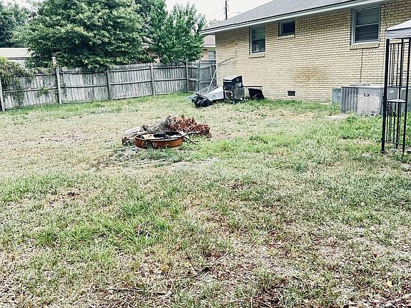 4th image of 106 Gertrude Dr