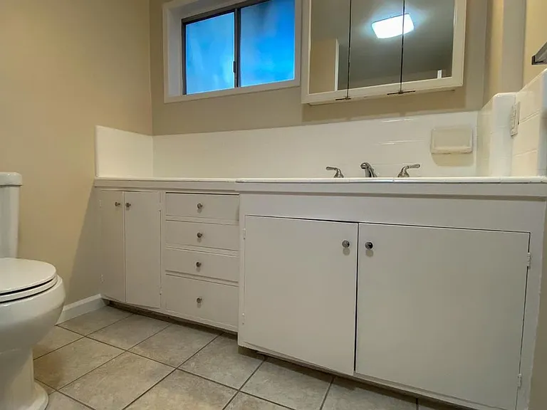 250 Cliff Dr — Photo 19