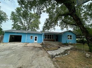 2113 Kensington St, Joplin, MO 64801