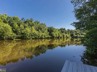 4916 Breeze Way, Dumfries, VA 22025