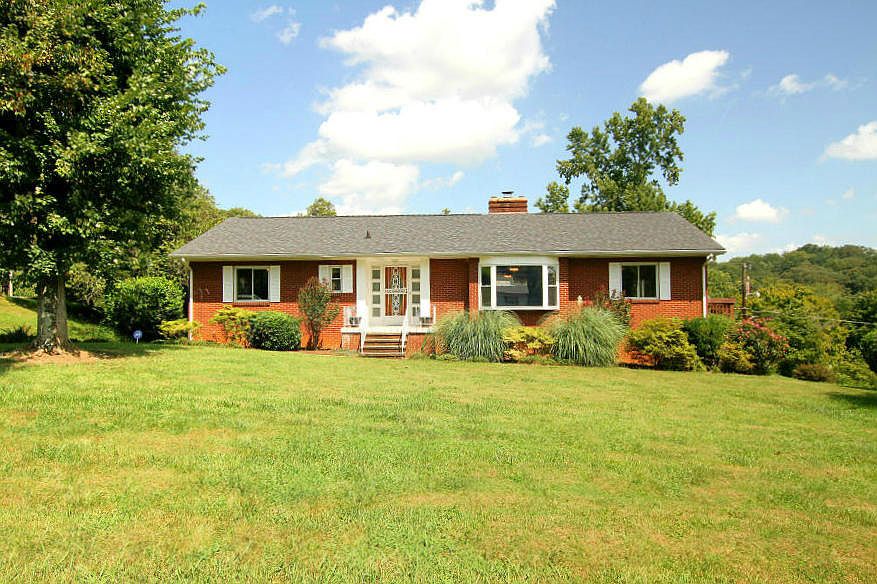1st image of 1008 Wedgewood Dr