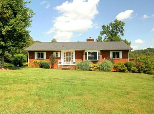1008 Wedgewood Dr, Knoxville, TN 37914