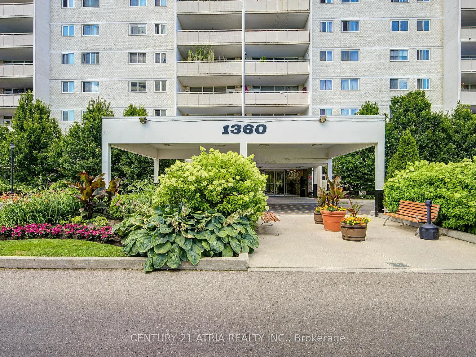 2 bed, $2,475 — Photo 3