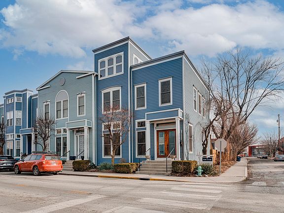 Enjoy living in the heart of historic St. Joe, surrounded by local restaurants, cafes, parks and more!