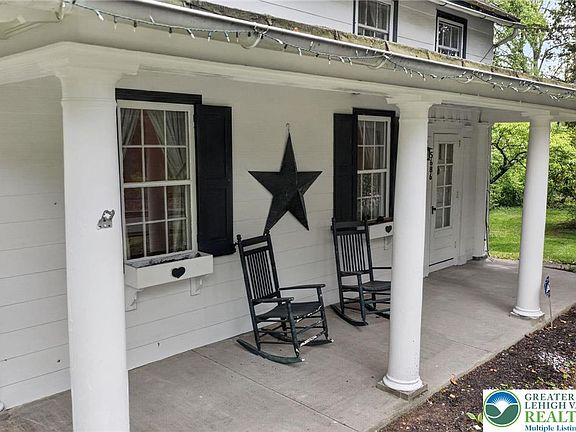 4th image of 5686 Cetronia Rd