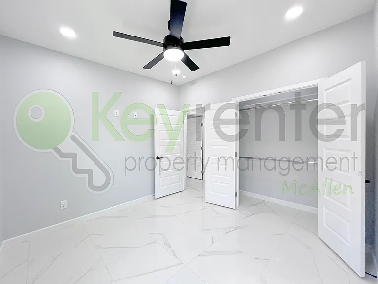 829 N Woodson Ave #4 — Photo 13