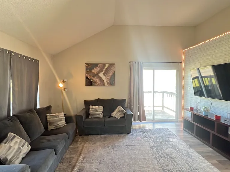 78 Grassmire Dr — Photo 4