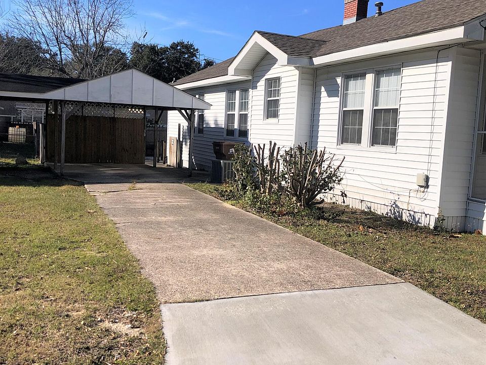 1st image of 255 Querens Ave