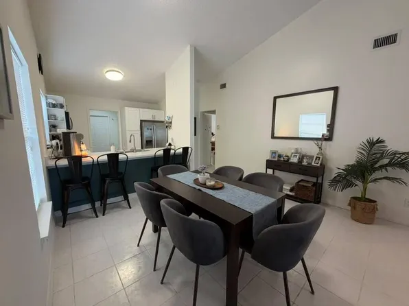 1437 ROYAL FOREST Court, West Palm Beach, FL 33406