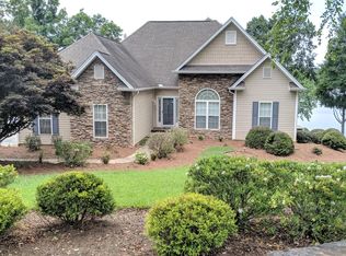 126 Yacht Dr, Laurens, SC 29360