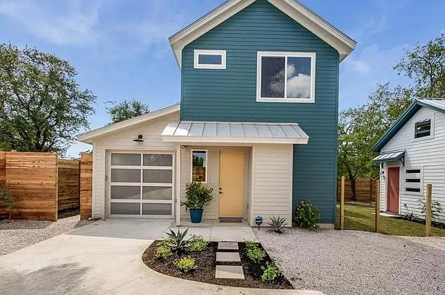 Main house and casita - rented as one unit