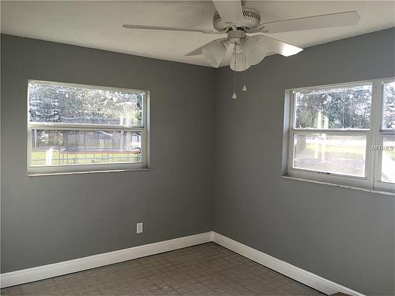 5th image of 1013 Kentucky Ave