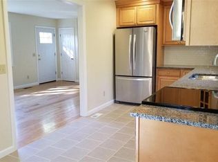 27 Maple Dr, New Milford, CT 06776