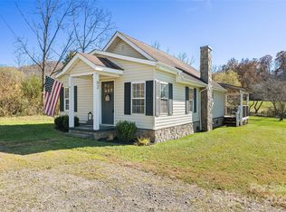 92 Wachayu Dr, Clyde, NC 28721