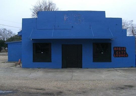 1st image of 1137 Columbia St
