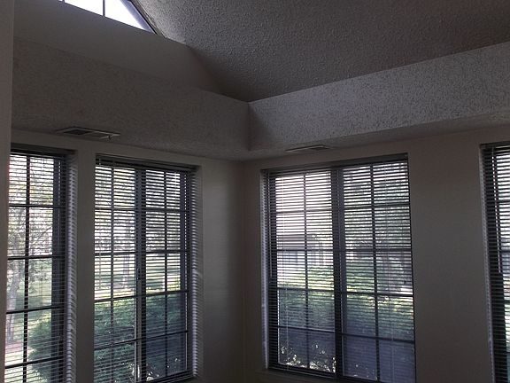 4th image of 6010 Curtier Dr APT D