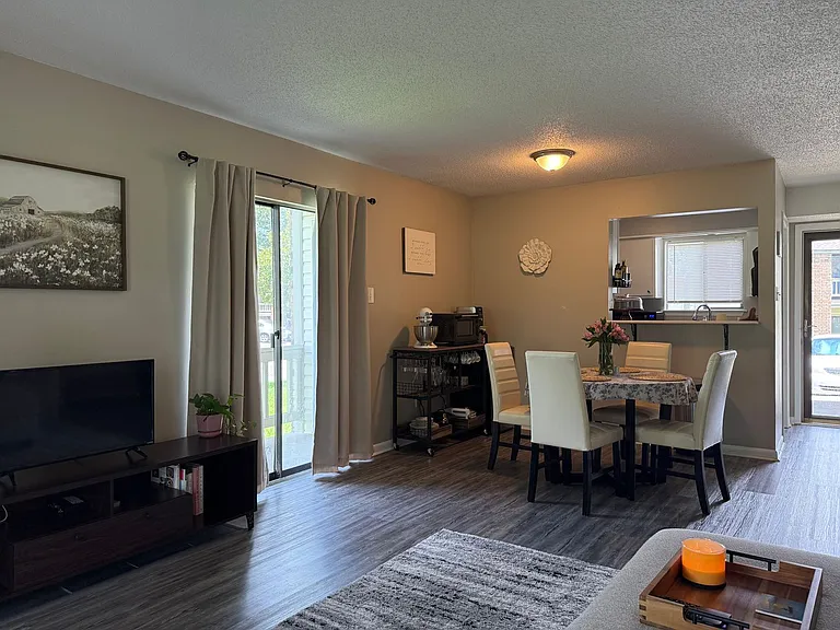 101 Pine Forest Dr #7 — Photo 3