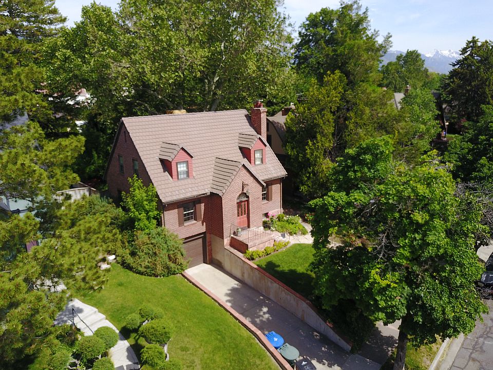 1st image of 1249 E Gilmer Dr