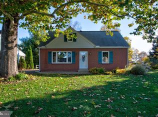 218 Pinkerton Rd, Mount Joy, PA 17552