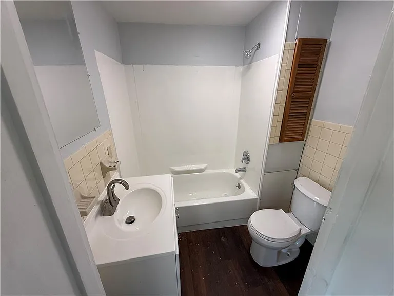 901 Hayes St #4 — Photo 4