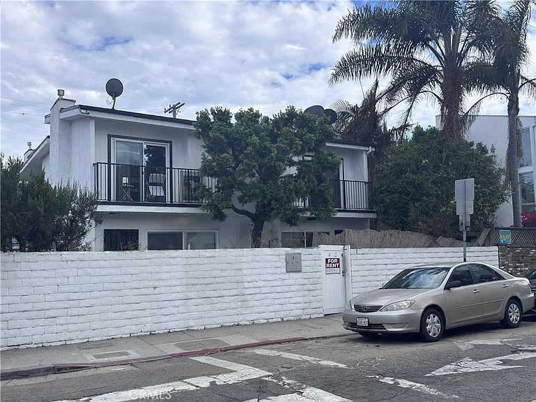 40 S Venice Blvd #2 — Photo 5