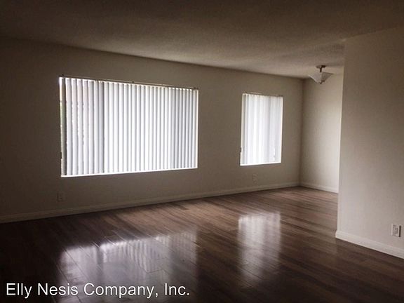 4th image of 326 E Hardy St APT 1