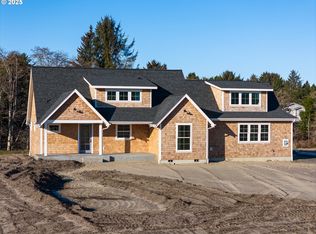 90226 Hobie Rd, Warrenton, OR 97146