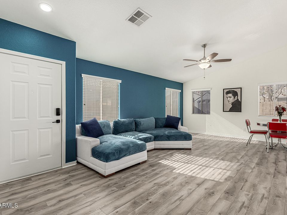 1st image of 11344 W HUTTON Drive
