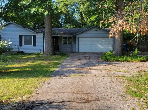 2255 Laurel Ave, Benton Harbor, MI 49022