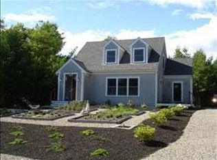 22 Cornhill Rd, East Falmouth, MA 02536