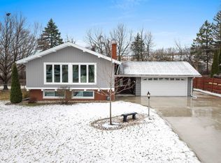 408 Simonet St, Green Bay, WI 54301