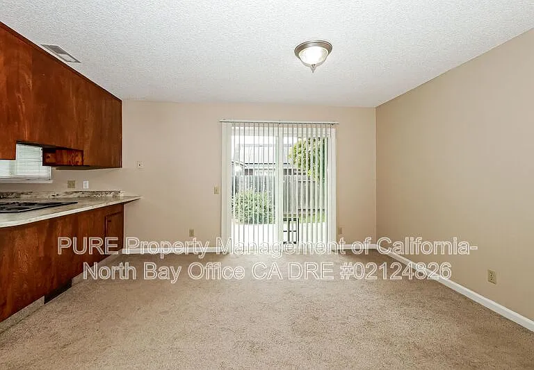 517B Debbie Dr — Photo 9