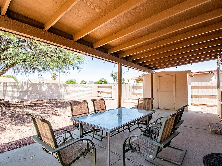 5900 S Torrence Dr — Photo 30
