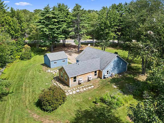 4th image of 547 Waldoboro Road