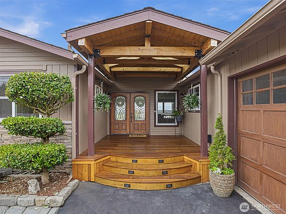 5th image of 18631 2nd Avenue SW