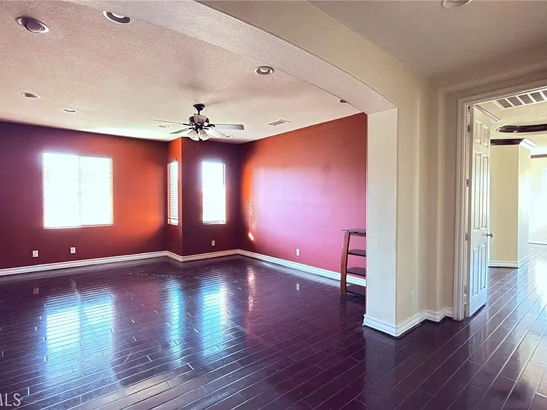 8658 Edelweiss Dr — Photo 36