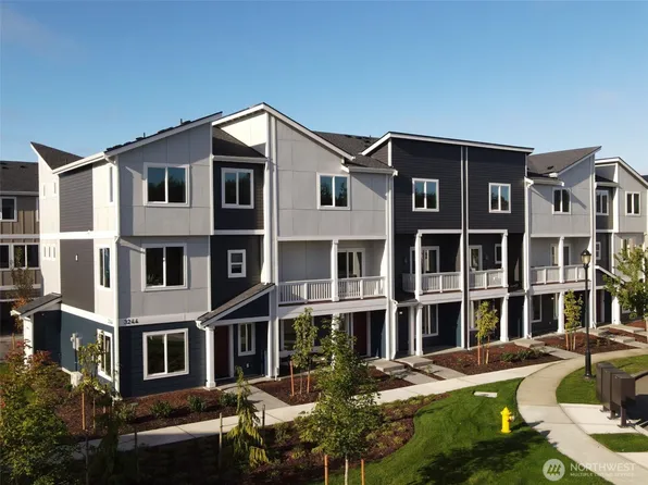 34156 Emerald Ridge Avenue SE, Black Diamond, WA 98010