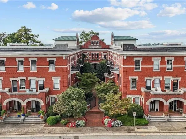 400 E Washington St Unit 13, Greenville, SC 29601