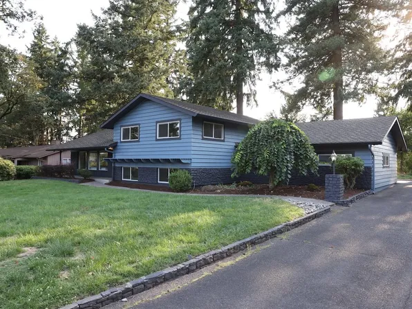 3414 NE Royal Oaks Dr, Vancouver, WA 98662