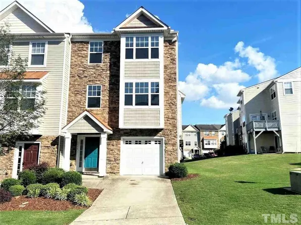 1530 Haywards Heath Ln, Apex, NC 27502